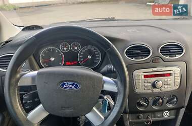 Хэтчбек Ford Focus 2007 в 