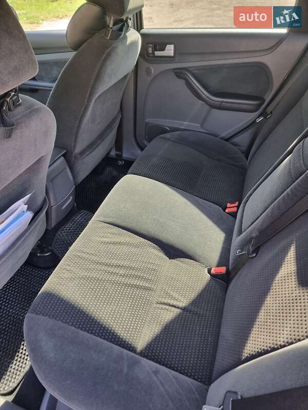 Седан Ford Focus 2006 в Кременчуці