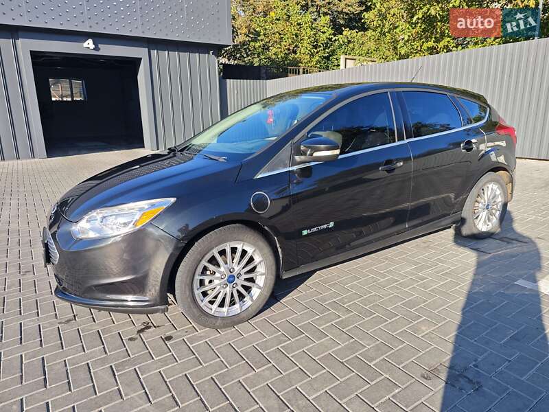 Хетчбек Ford Focus 2013 в Кам'янець-Подільському