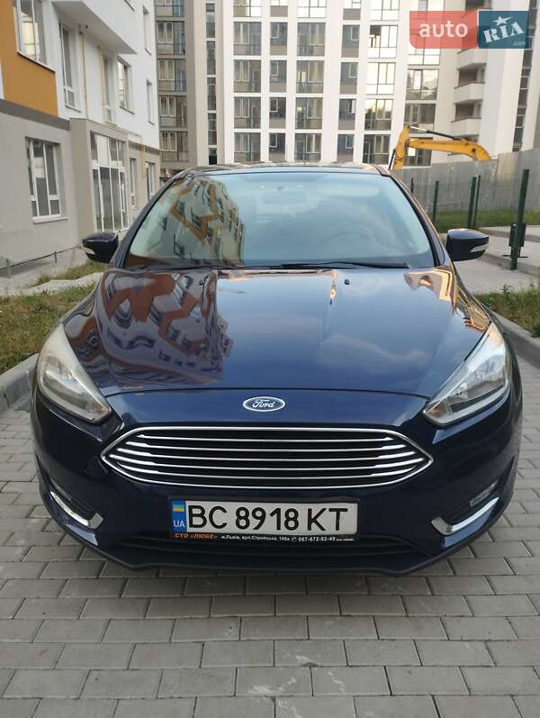 Хэтчбек Ford Focus 2017 в 