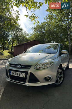 Универсал Ford Focus 2014 в 