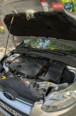 Универсал Ford Focus 2014 в 
