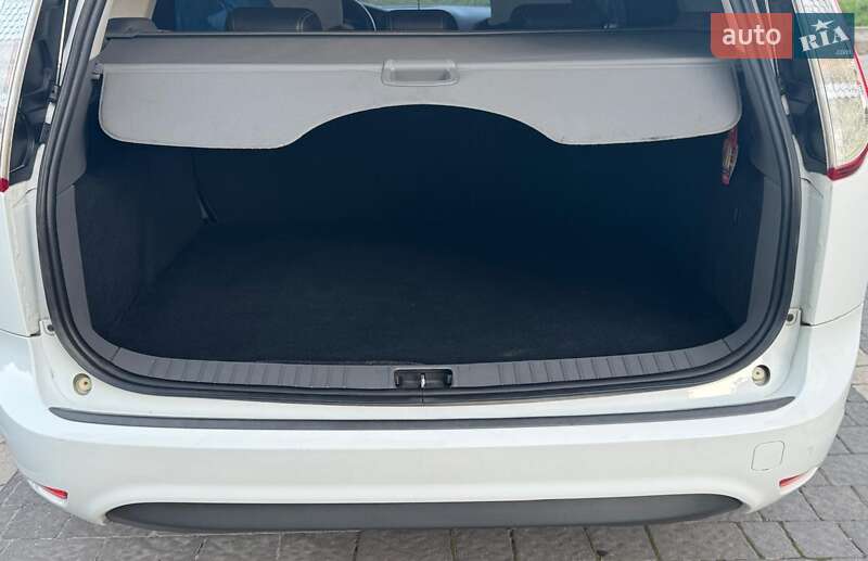 Универсал Ford Focus 2010 в Ивано-Франковске