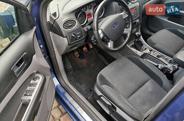Универсал Ford Focus 2010 в 