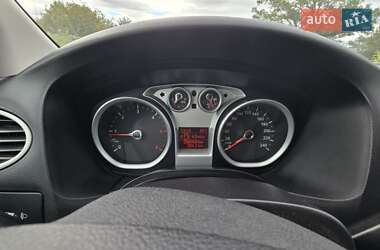 Универсал Ford Focus 2010 в 