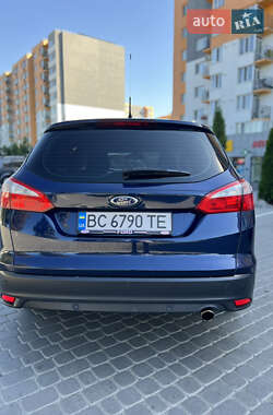 Универсал Ford Focus 2011 в 