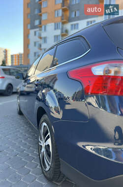 Универсал Ford Focus 2011 в 