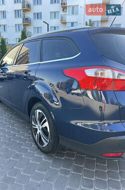 Универсал Ford Focus 2011 в 