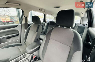 Универсал Ford Focus 2010 в 