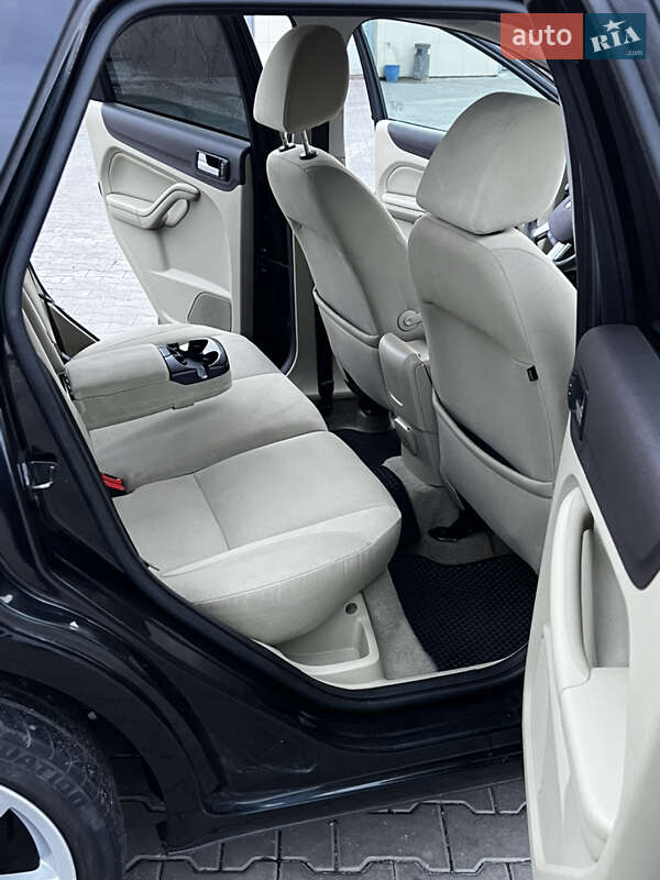Универсал Ford Focus 2010 в Луцке фото 14 Универсал Ford Focus 2010 в Луцке