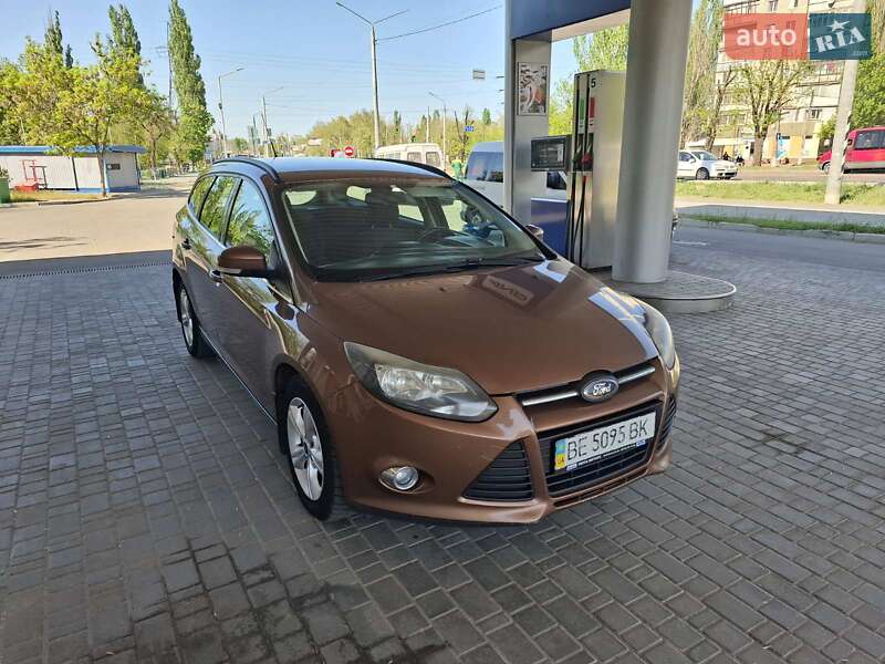 Универсал Ford Focus 2014 в Николаеве фото 3 Универсал Ford Focus 2014 в Николаеве