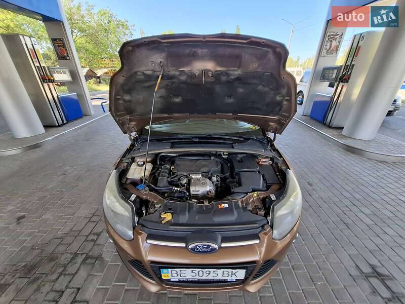 Универсал Ford Focus 2014 в Николаеве фото 33 Универсал Ford Focus 2014 в Николаеве
