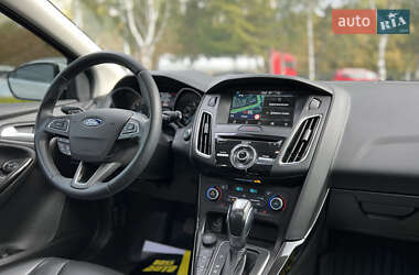 Хетчбек Ford Focus 2018 в 