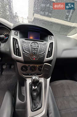 Универсал Ford Focus 2012 в 