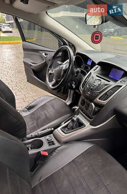 Универсал Ford Focus 2012 в 