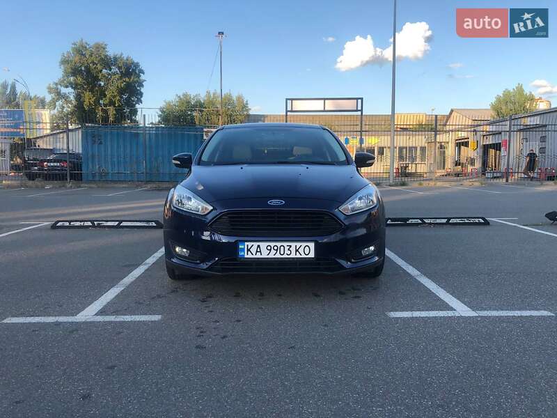 Седан Ford Focus 2016 в Києві