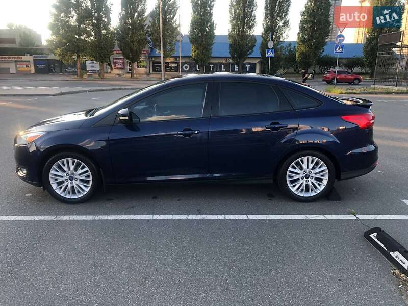 Седан Ford Focus 2016 в Києві