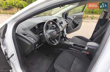 Седан Ford Focus 2017 в 