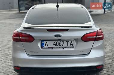 Седан Ford Focus 2017 в 