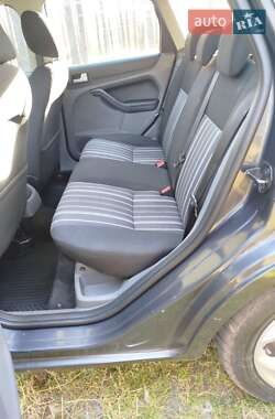 Универсал Ford Focus 2009 в 