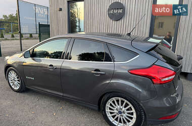 Хэтчбек Ford Focus 2016 в 