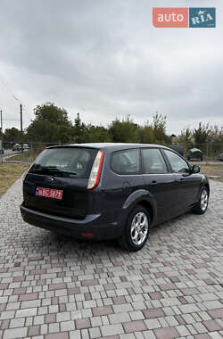 Универсал Ford Focus 2009 в 