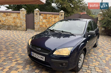 Хэтчбек Ford Focus 2006 в 