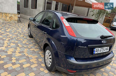 Хэтчбек Ford Focus 2006 в 