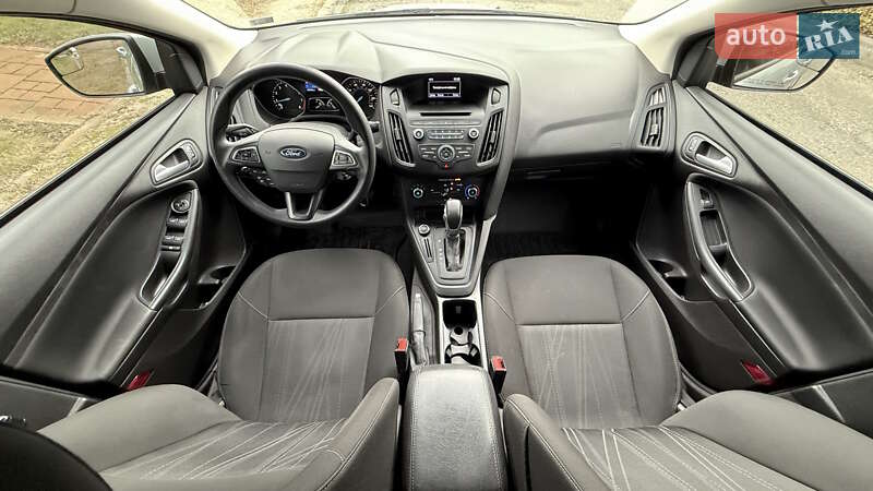 Седан Ford Focus 2017 в Киеве