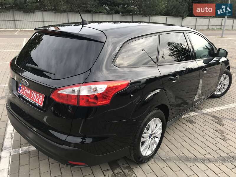 Универсал Ford Focus 2011 в Луцке