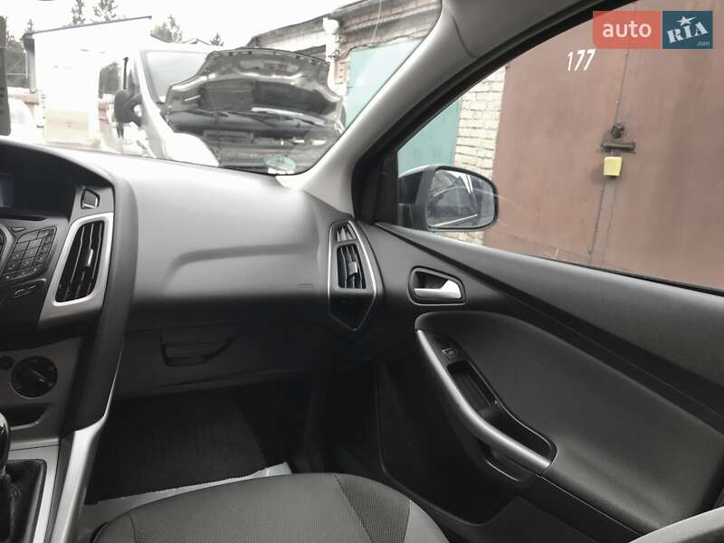 Универсал Ford Focus 2011 в Луцке
