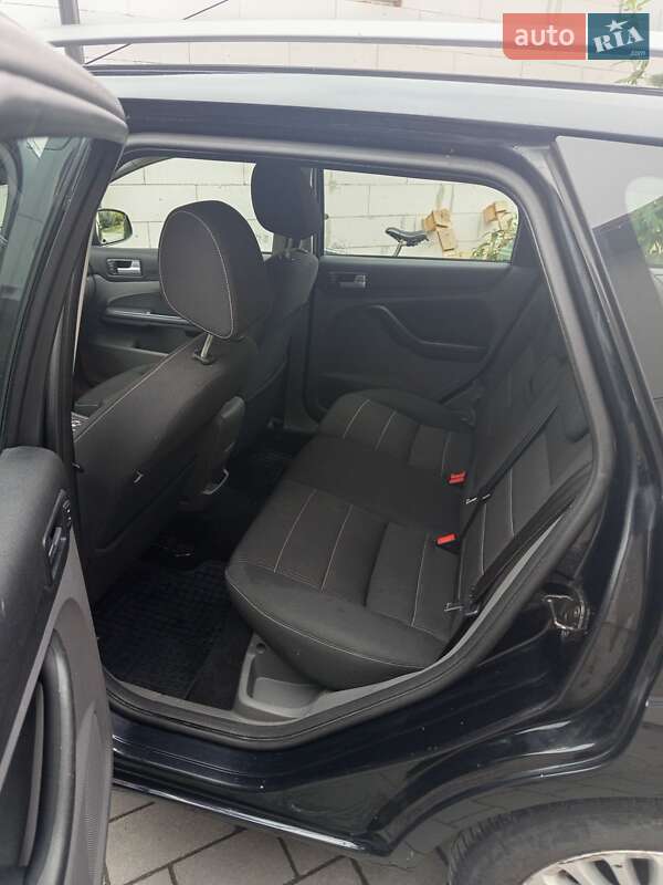Универсал Ford Focus 2010 в Львове