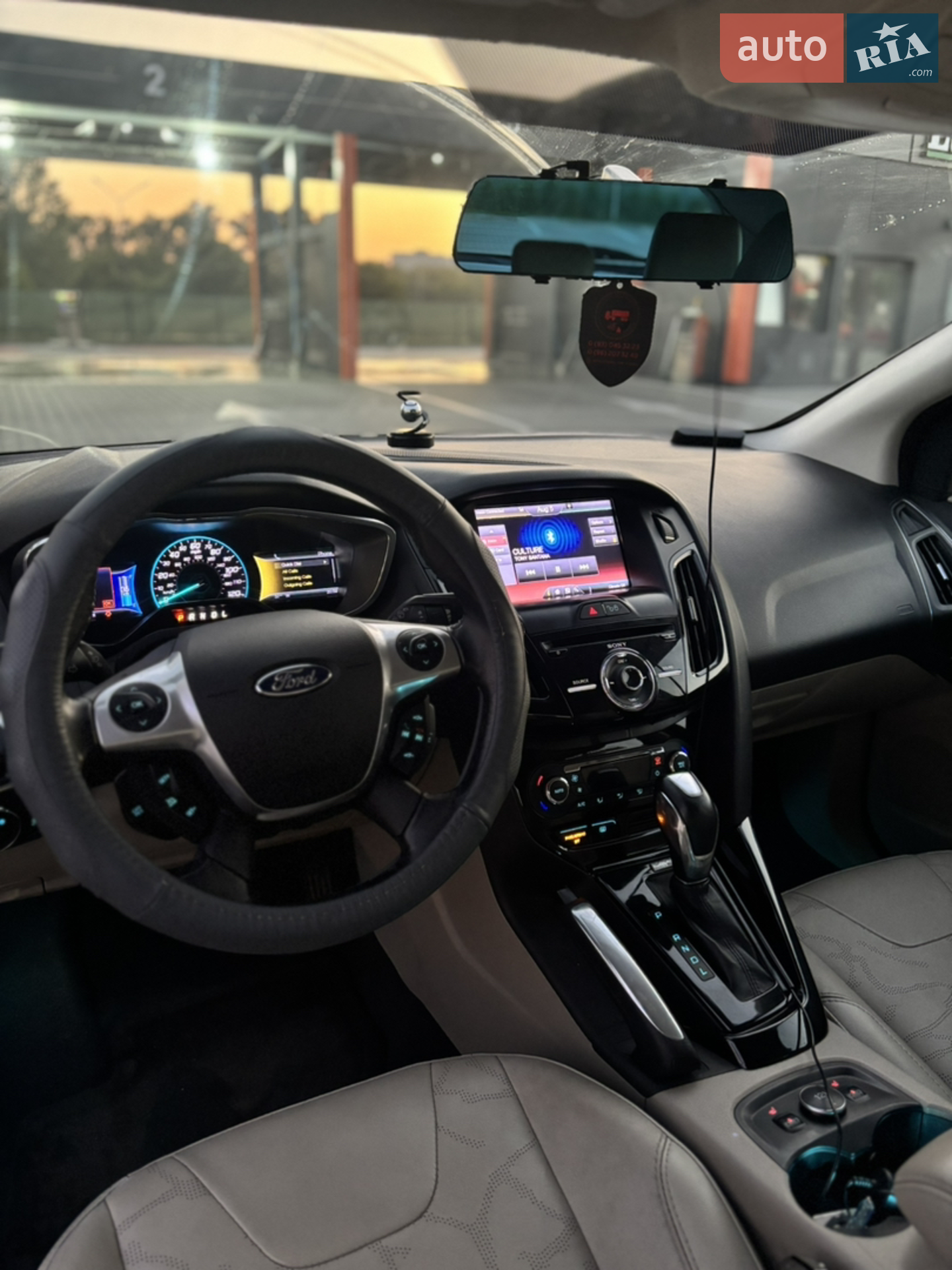 2013 Ford Focus - мініатюра 16
