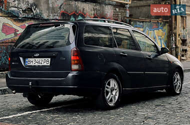 Универсал Ford Focus 2001 в 