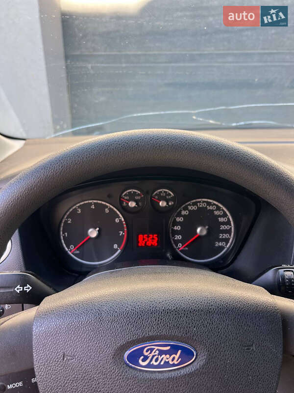Хэтчбек Ford Focus 2011 в Тернополе фото 6 Хэтчбек Ford Focus 2011 в Тернополе