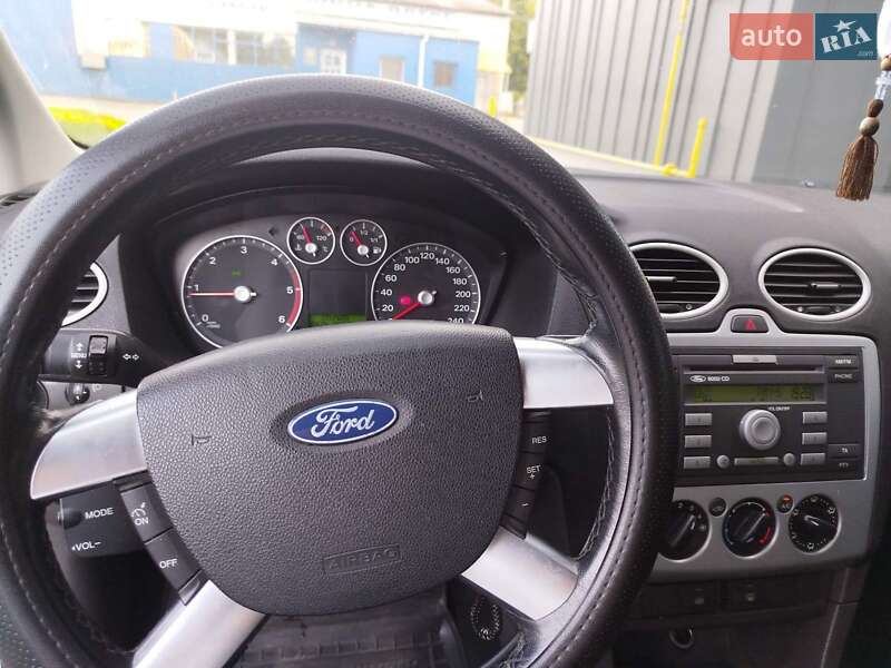 Універсал Ford Focus 2006 в Хмельницькому