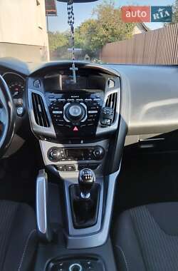 Универсал Ford Focus 2012 в 