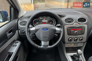 Универсал Ford Focus 2010 в 