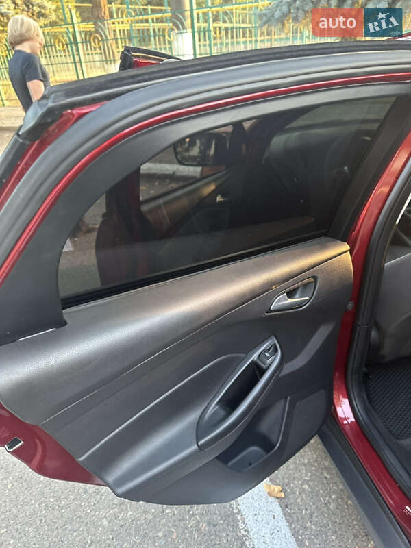 Хэтчбек Ford Focus 2013 в Беляевке