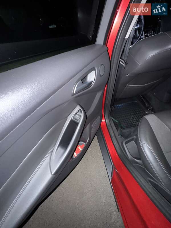 Хэтчбек Ford Focus 2011 в Чубинском фото 18 Хэтчбек Ford Focus 2011 в Чубинском