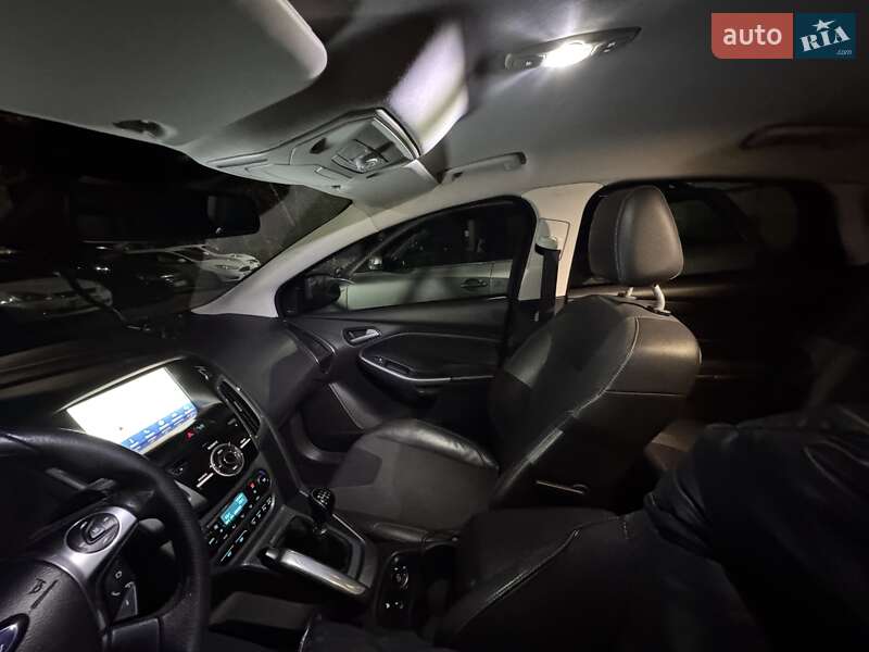 Хэтчбек Ford Focus 2011 в Чубинском фото 21 Хэтчбек Ford Focus 2011 в Чубинском