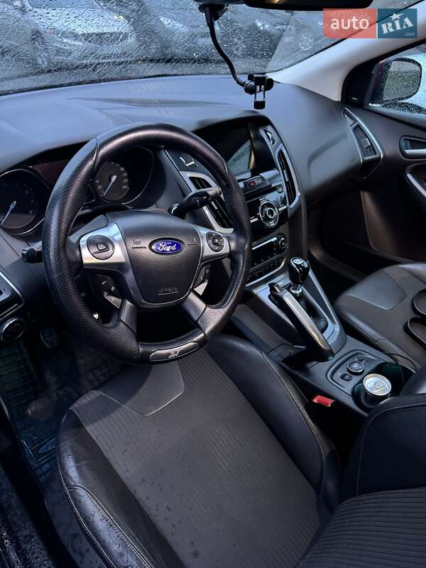 Хэтчбек Ford Focus 2011 в Чубинском фото 25 Хэтчбек Ford Focus 2011 в Чубинском