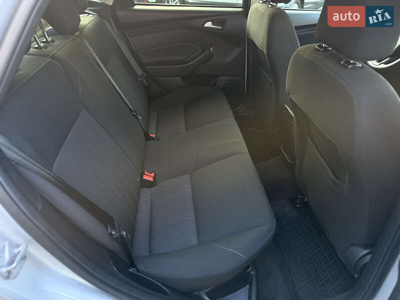 Седан Ford Focus 2017 в Одессе