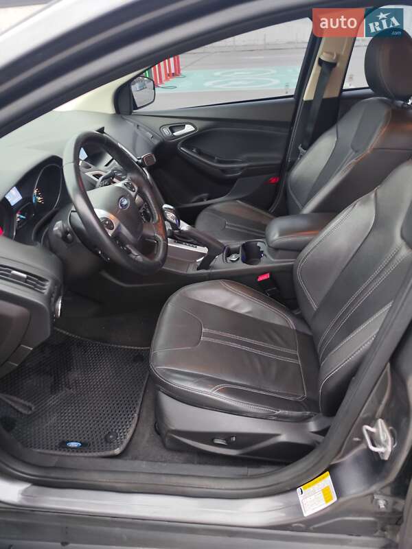 Хэтчбек Ford Focus 2013 в Ирпене