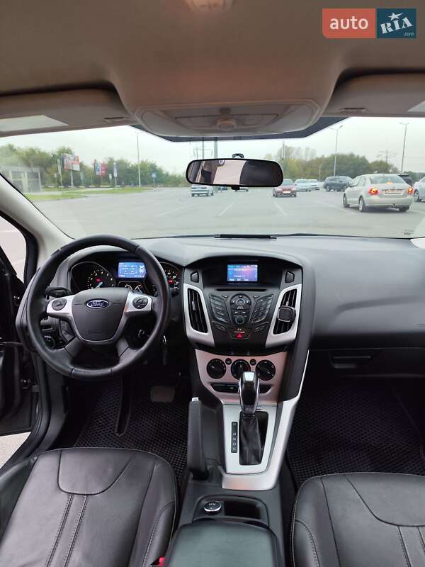 Хэтчбек Ford Focus 2013 в Ирпене