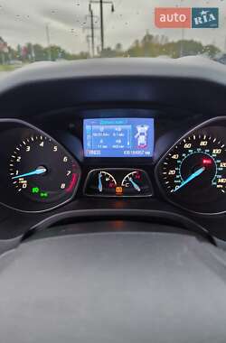 Хетчбек Ford Focus 2013 в 