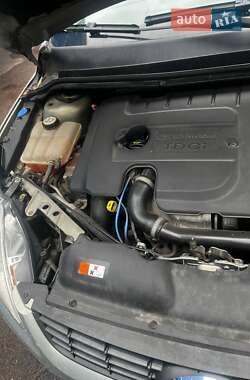 Универсал Ford Focus 2010 в 
