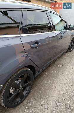 Универсал Ford Focus 2014 в 
