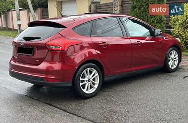 Хэтчбек Ford Focus 2016 в 