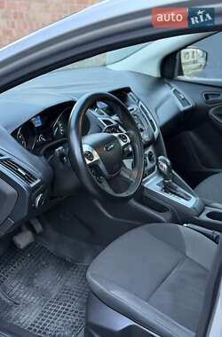 Седан Ford Focus 2011 в 